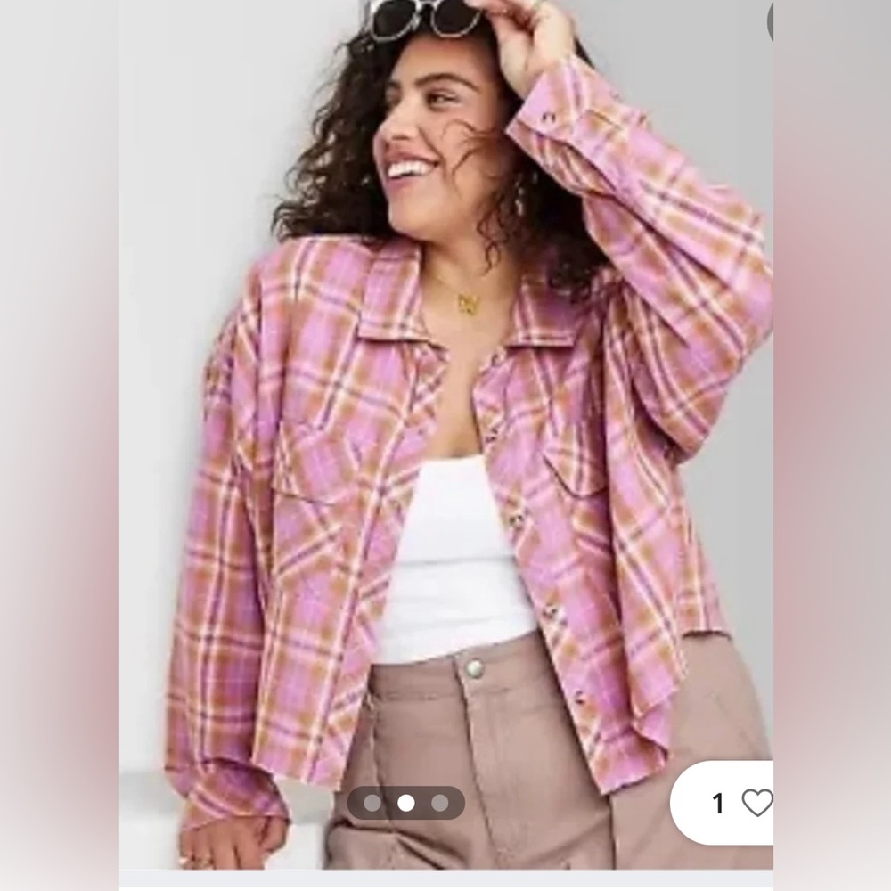 Wild Fable Women’s Pink Plaid Cropped Over-Sized Frayed Edge Flannel Shi…